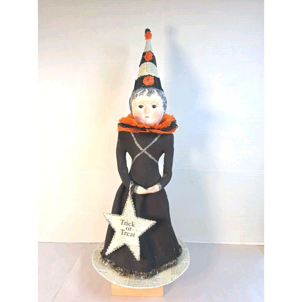 Bethany Lowe Designs – Dee Foust “Trick-or-Treat Party” 2004 Halloween Doll